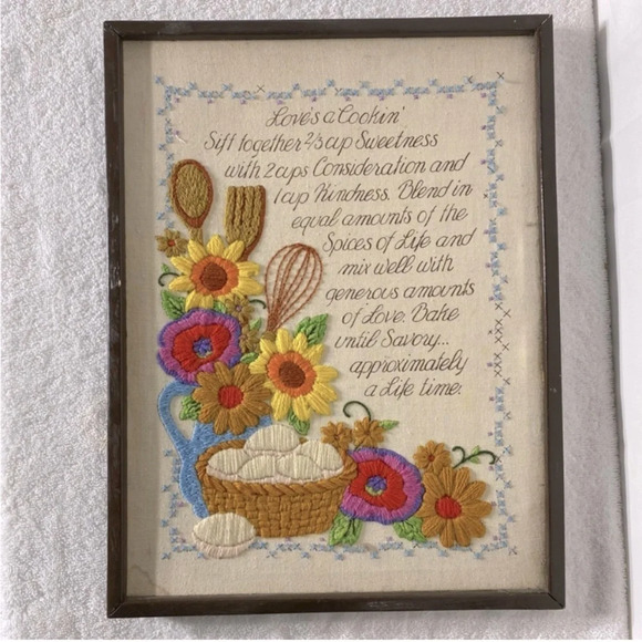 Vintage Handmade Love’s A Cookin’  Recipe Framed Embroidery Art - Picture 1 of 10